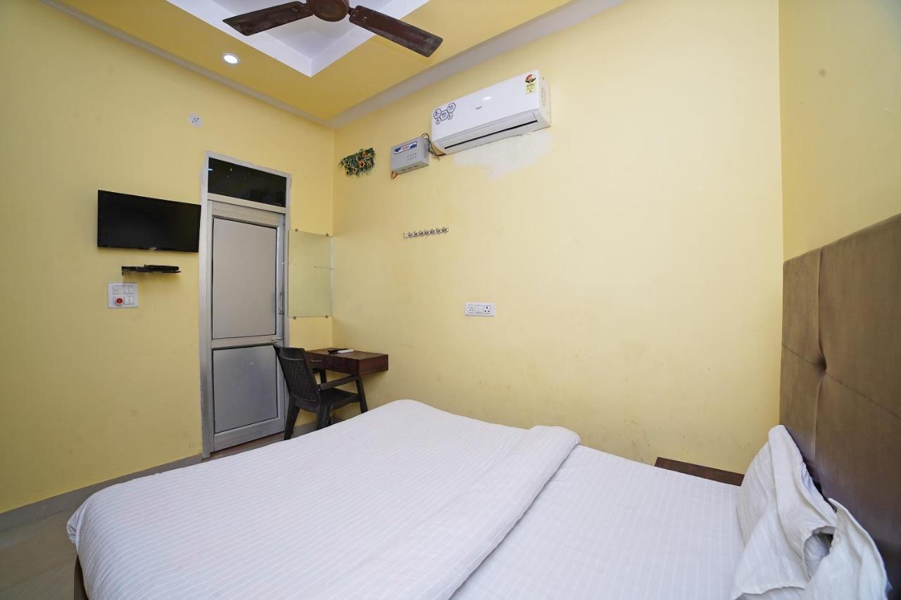 Hotel O Rama Palace Moradabad Eksteriør bilde